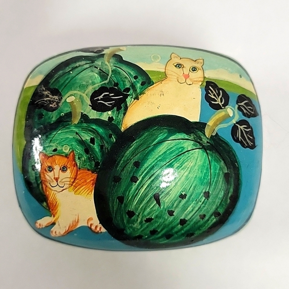 Vtg Paper Mache Like Lacquered Trinket Box - Cats - Made In India
